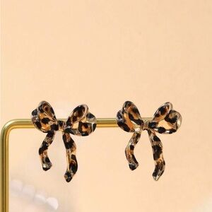 Leopard Bow Earrings
